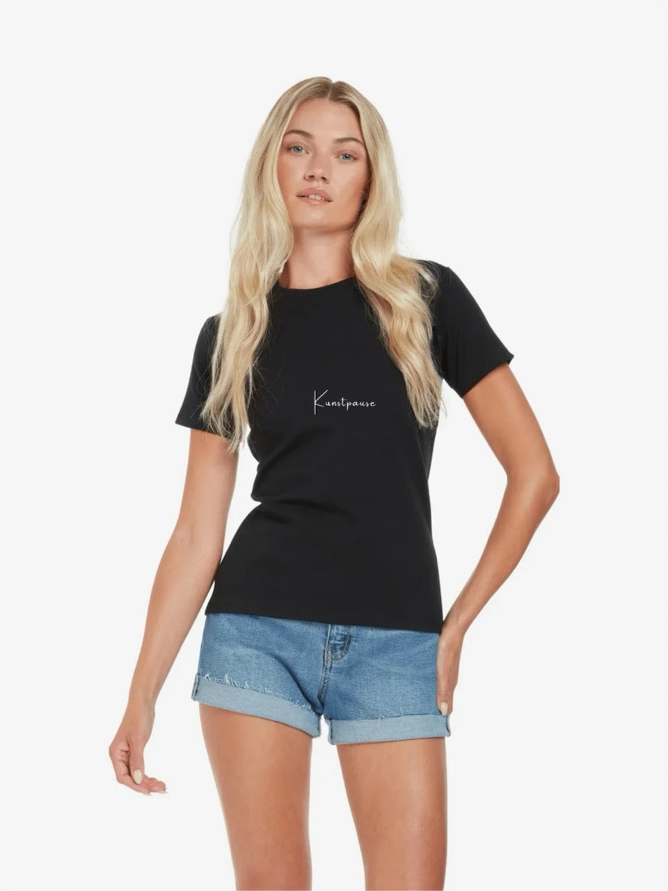 "Kunstpause" Women’s Slim-Fit T-Shirt